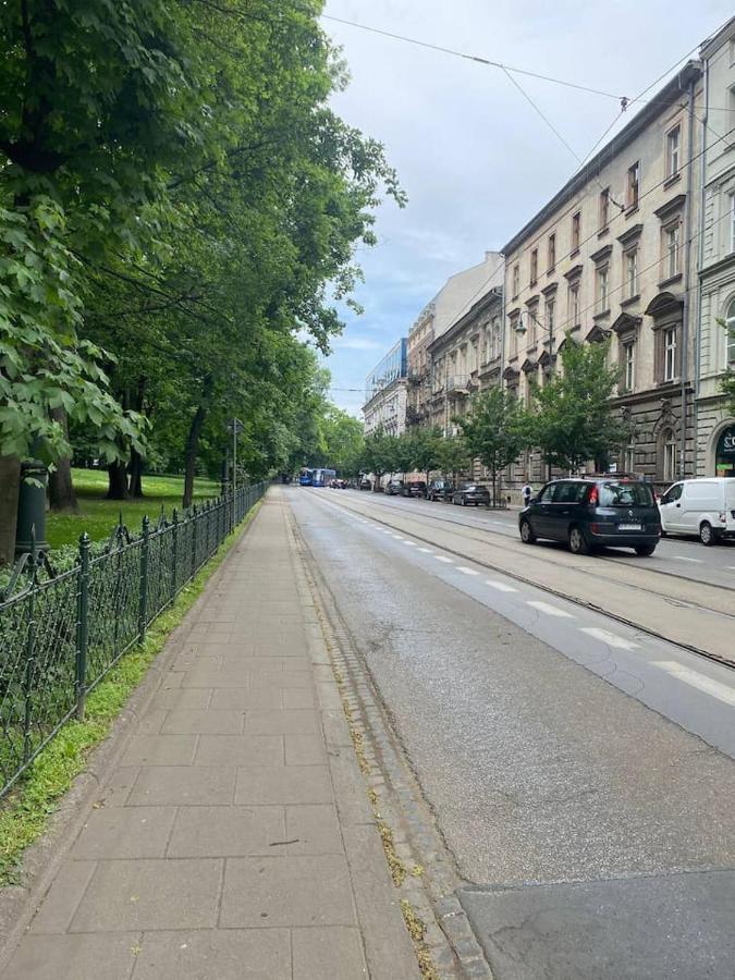 Apartamenty Dobra Noc Przy Wawelu 2 Bedrooms Cracovie Extérieur photo